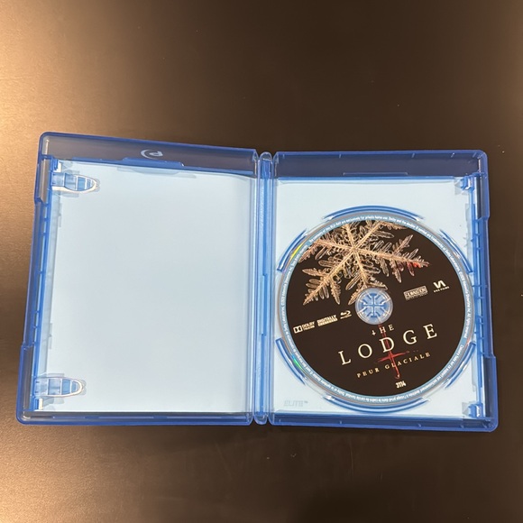 The Lodge - Blu-ray - Picture 5 of 8